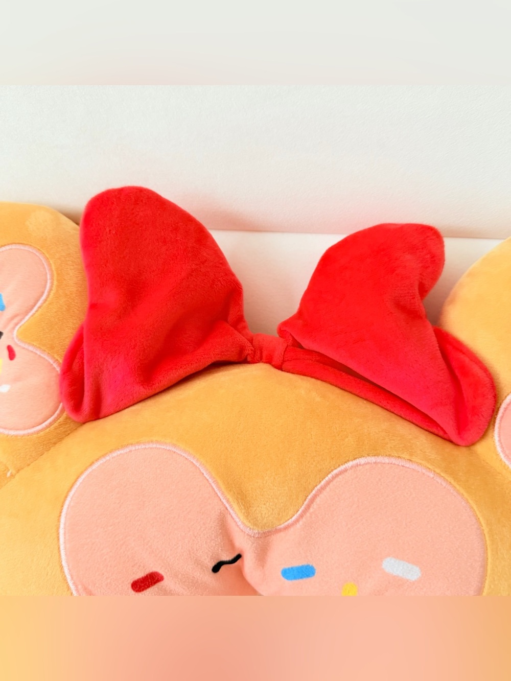 Disney Parks Minnie Mouse Scented Donut Pillow - Picture 3 of 8